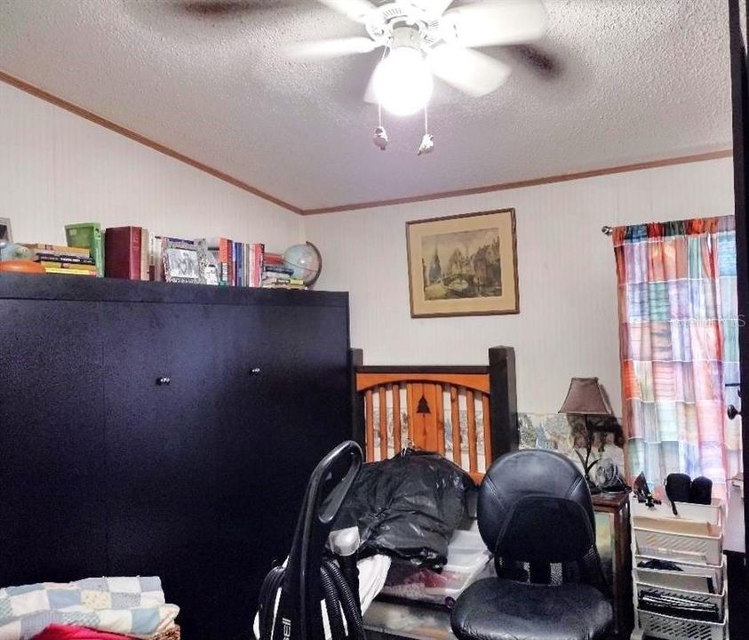 For Sale: $225,000 (3 beds, 2 baths, 1248 Square Feet)