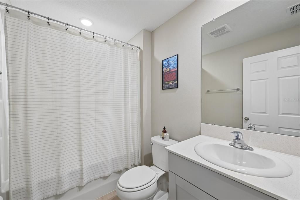 En Venta: $350,000 (3 camas, 2 baños, 1602 Pies cuadrados)