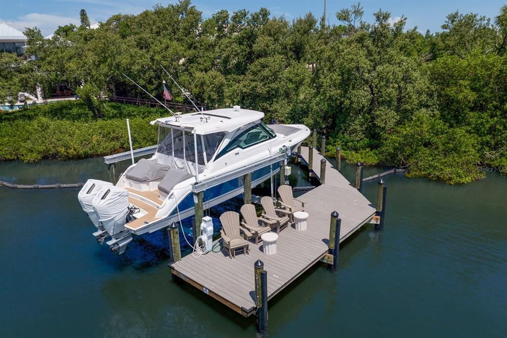 For Sale: $4,000,000 (4 beds, 4 baths, 3442 Square Feet)