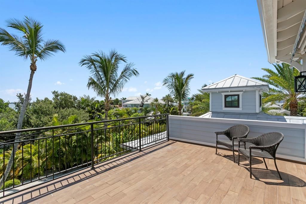 For Sale: $4,000,000 (4 beds, 4 baths, 3442 Square Feet)