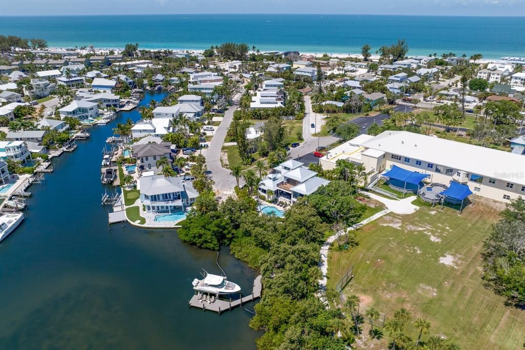 For Sale: $4,000,000 (4 beds, 4 baths, 3442 Square Feet)