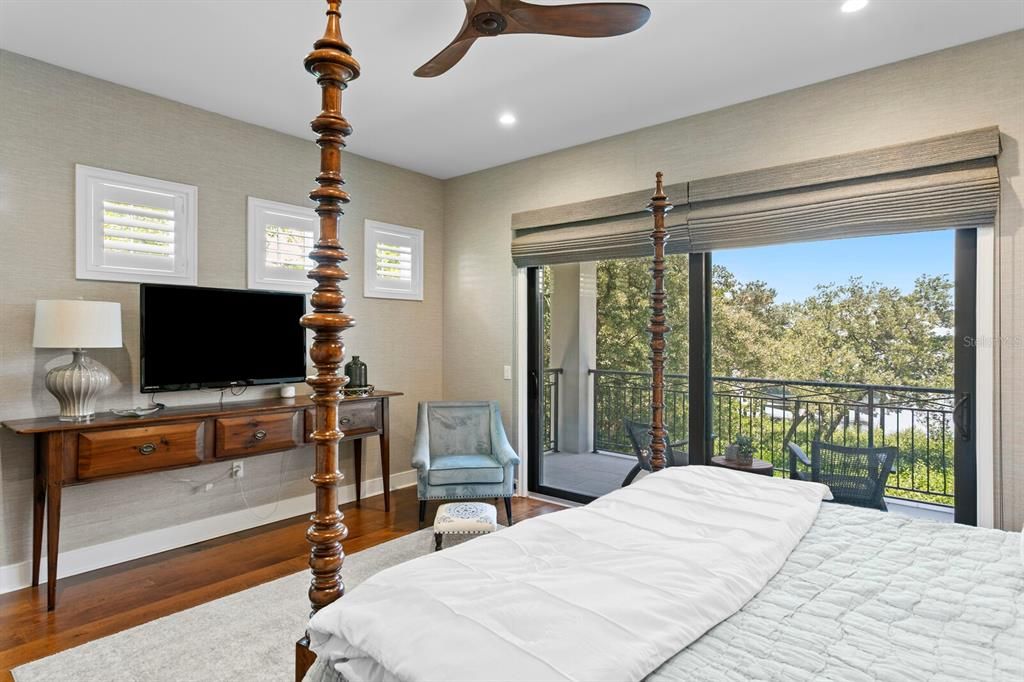 For Sale: $4,000,000 (4 beds, 4 baths, 3442 Square Feet)