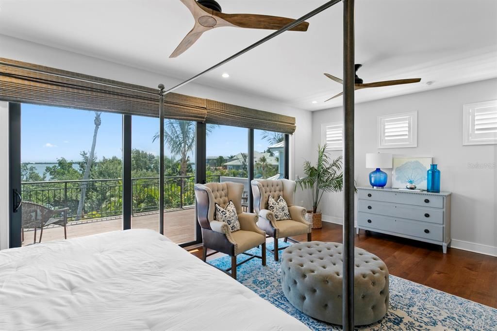 For Sale: $4,000,000 (4 beds, 4 baths, 3442 Square Feet)