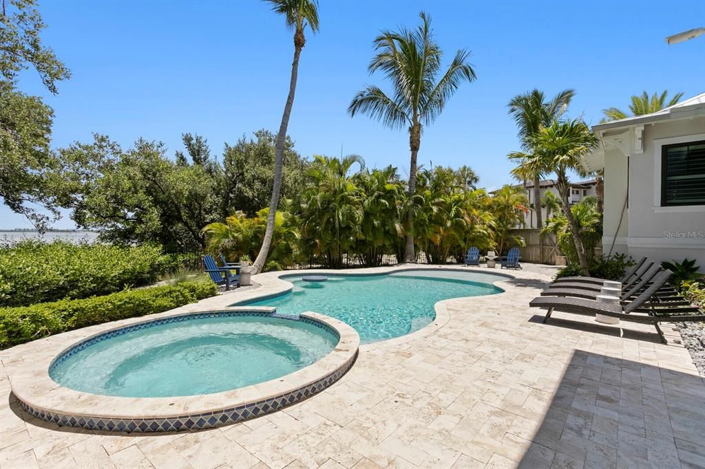 For Sale: $4,000,000 (4 beds, 4 baths, 3442 Square Feet)