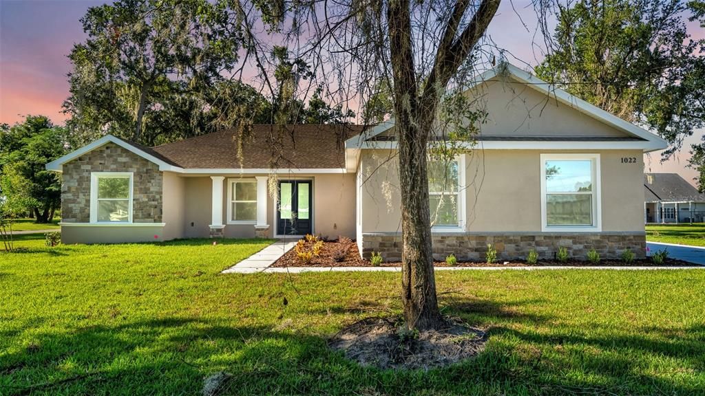 На продажу: $435,000 (4 спален, 2 ванн, 2225 Квадратных фут)