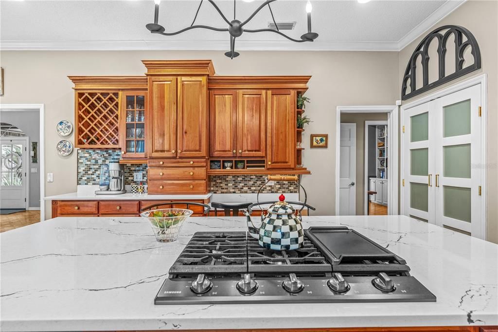 For Sale: $1,250,000 (5 beds, 5 baths, 4628 Square Feet)