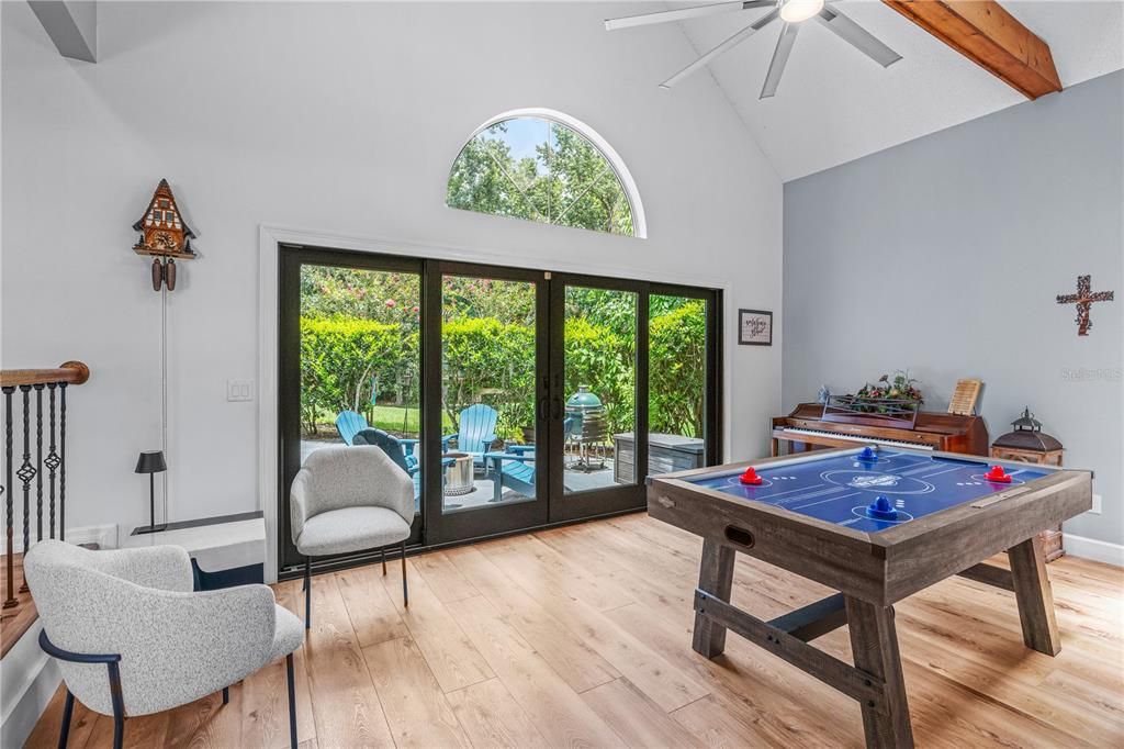 For Sale: $1,250,000 (5 beds, 5 baths, 4628 Square Feet)