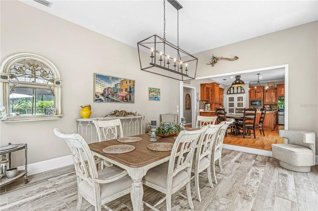 For Sale: $1,250,000 (5 beds, 5 baths, 4628 Square Feet)