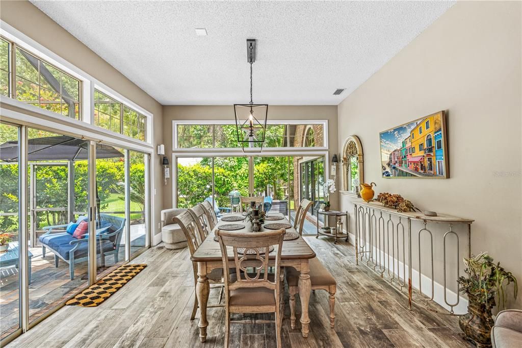 For Sale: $1,250,000 (5 beds, 5 baths, 4628 Square Feet)