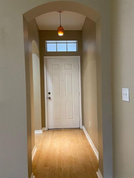 For Rent: $2,225 (2 beds, 2 baths, 1272 Square Feet)