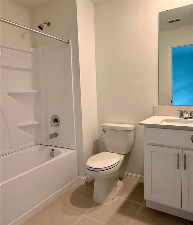 В аренду: $2,600 (4 спален, 3 ванн, 2174 Квадратных фут)