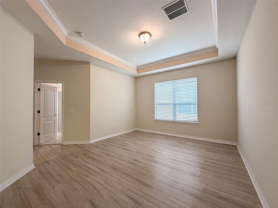 For Rent: $3,200 (4 beds, 2 baths, 2300 Square Feet)