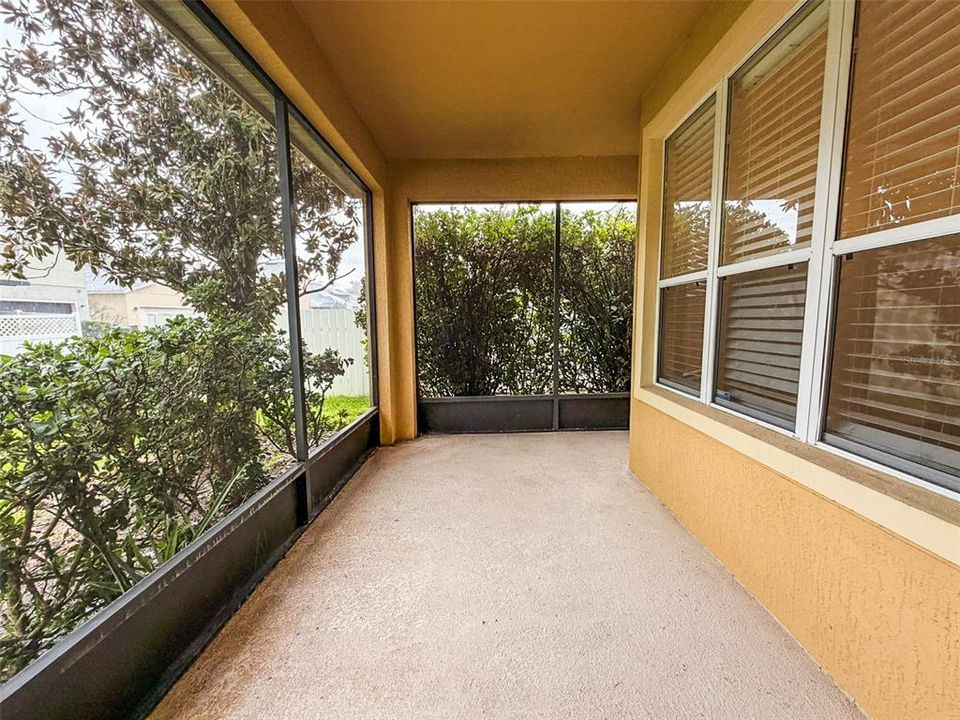 For Rent: $3,200 (4 beds, 2 baths, 2300 Square Feet)