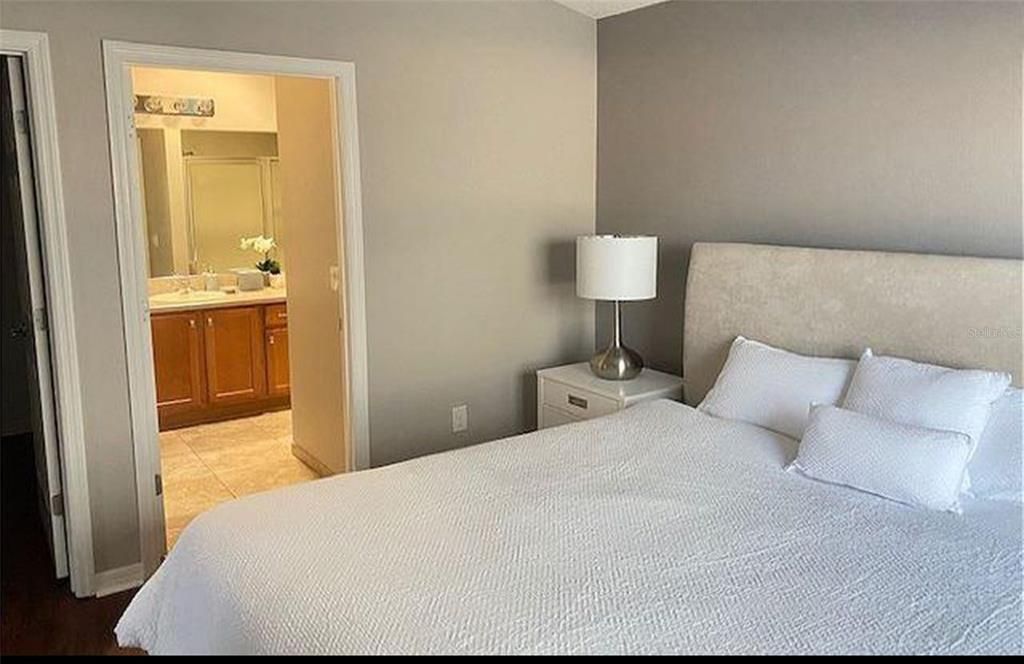 For Rent: $2,000 (2 beds, 2 baths, 1278 Square Feet)