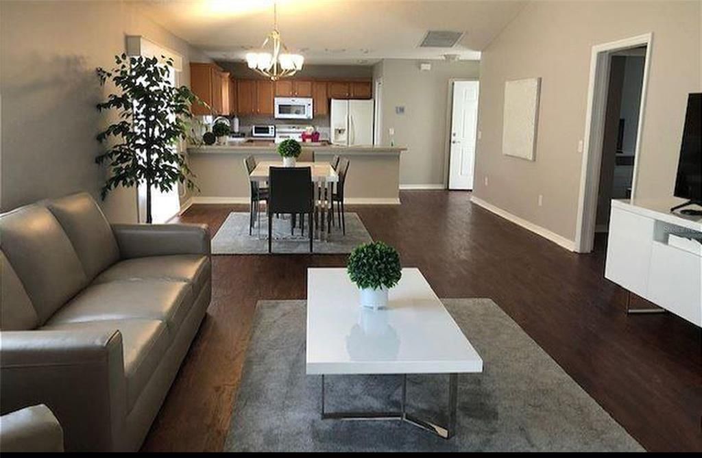 For Rent: $2,000 (2 beds, 2 baths, 1278 Square Feet)