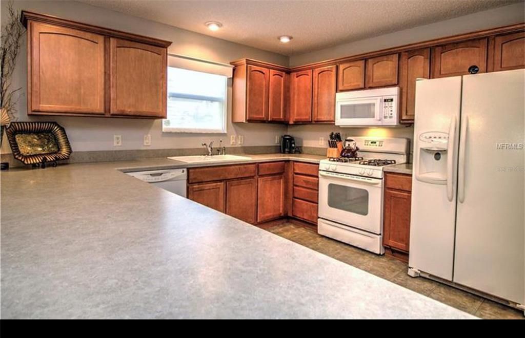 For Rent: $2,000 (2 beds, 2 baths, 1278 Square Feet)