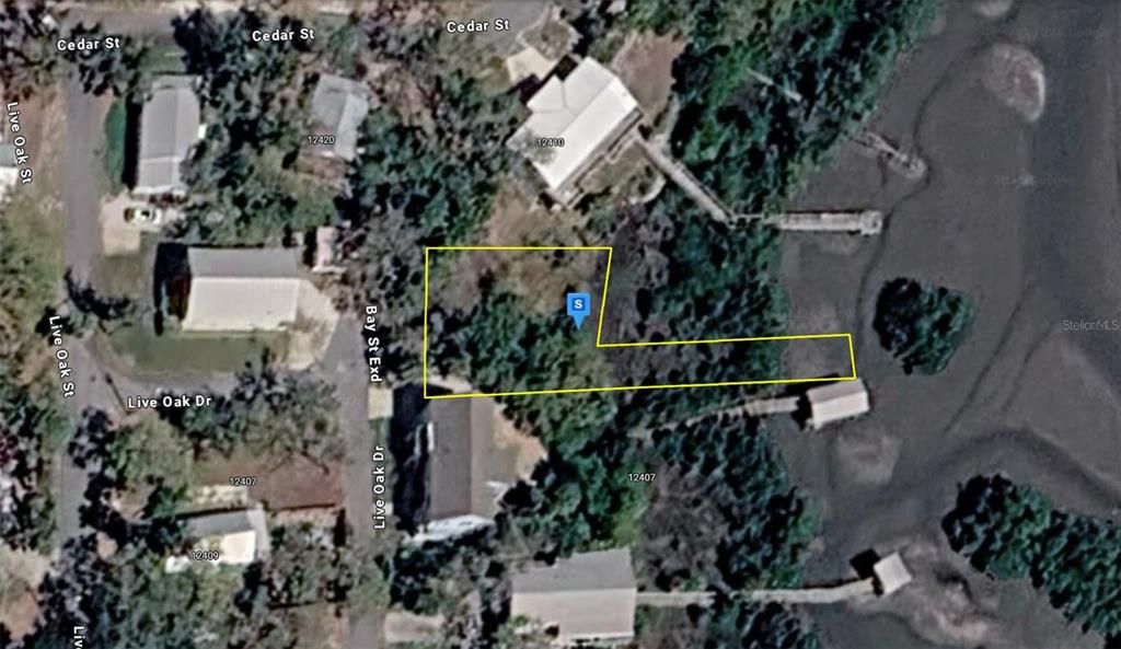 На продажу: $99,999 (0.20 acres)