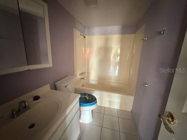 For Sale: $95,000 (2 beds, 2 baths, 1035 Square Feet)