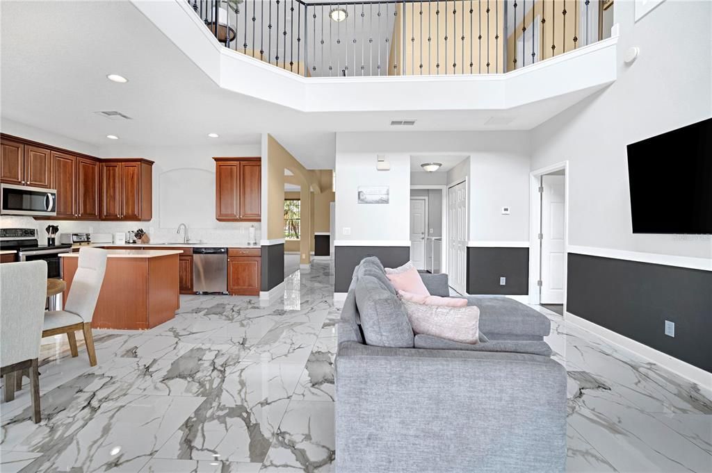 En Venta: $695,000 (5 camas, 4 baños, 2891 Pies cuadrados)