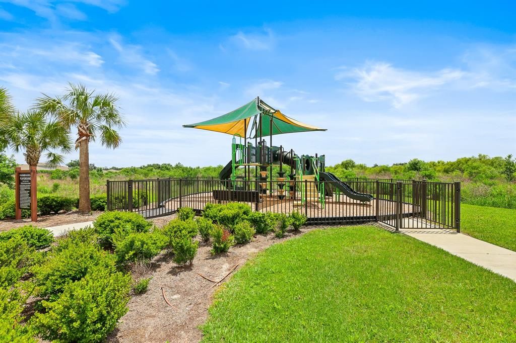 For Rent: $2,300 (3 beds, 2 baths, 1681 Square Feet)
