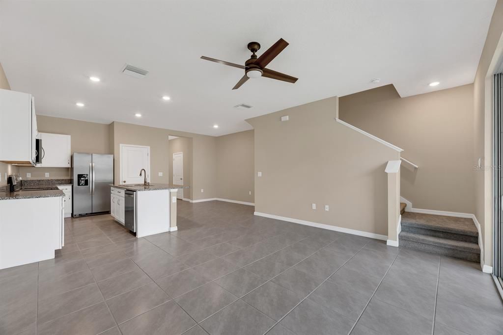 For Rent: $2,300 (3 beds, 2 baths, 1681 Square Feet)
