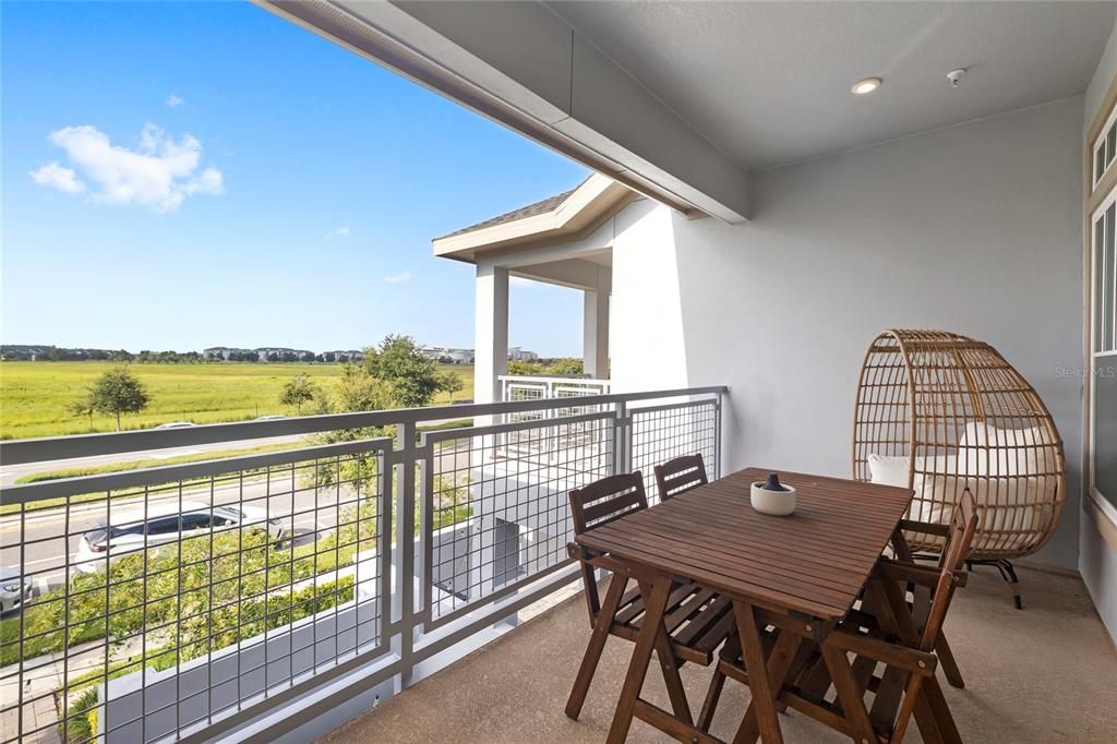 Active With Contract: $419,900 (2 beds, 2 baths, 1643 Square Feet)