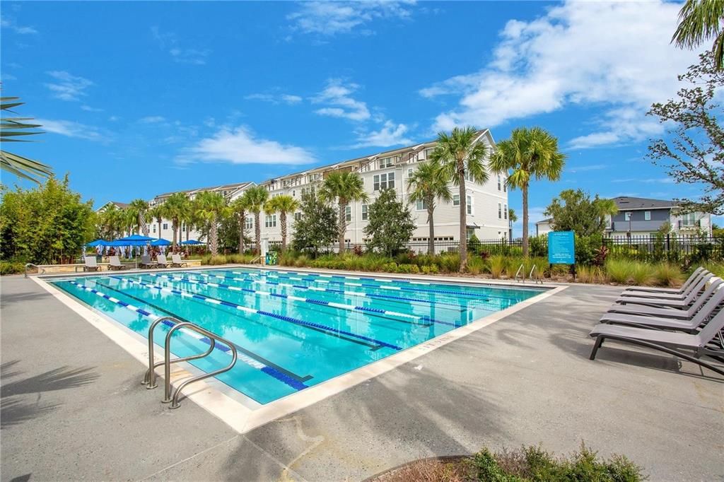 Active With Contract: $419,900 (2 beds, 2 baths, 1643 Square Feet)