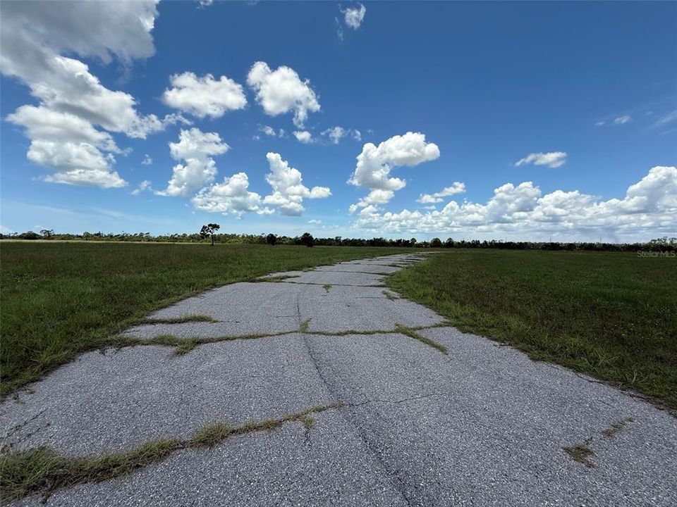For Sale: $14,900 (0.33 acres)