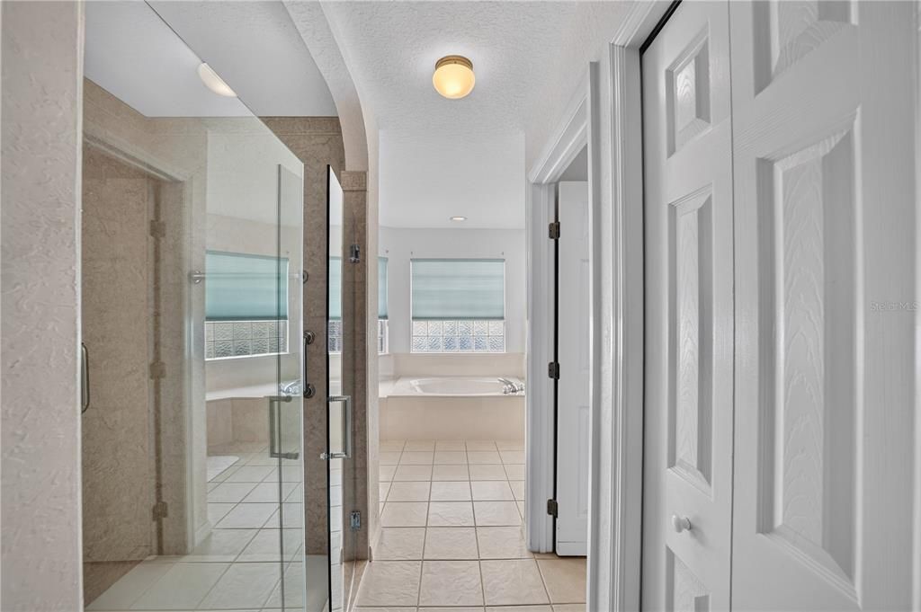 For Sale: $332,750 (3 beds, 2 baths, 1974 Square Feet)