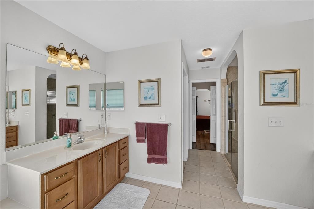 For Sale: $332,750 (3 beds, 2 baths, 1974 Square Feet)