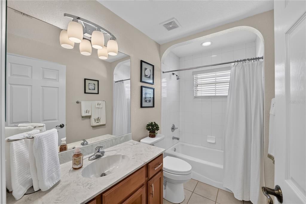 For Sale: $332,750 (3 beds, 2 baths, 1974 Square Feet)