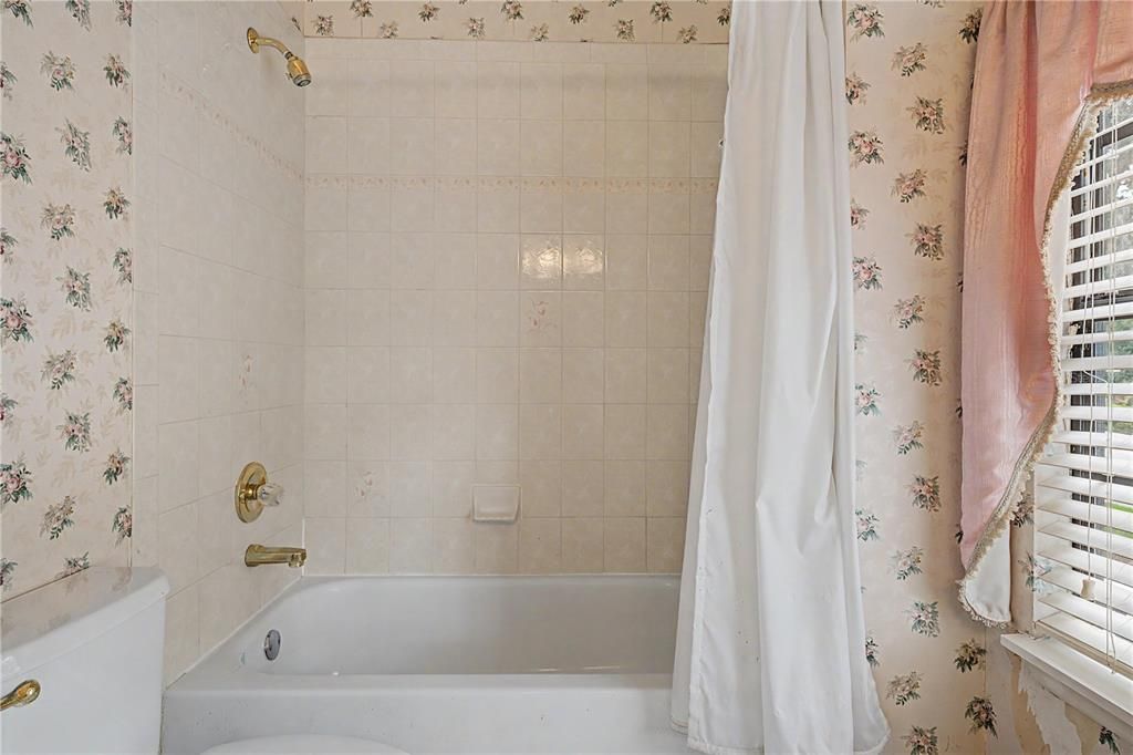 En Venta: $699,000 (4 camas, 4 baños, 3320 Pies cuadrados)