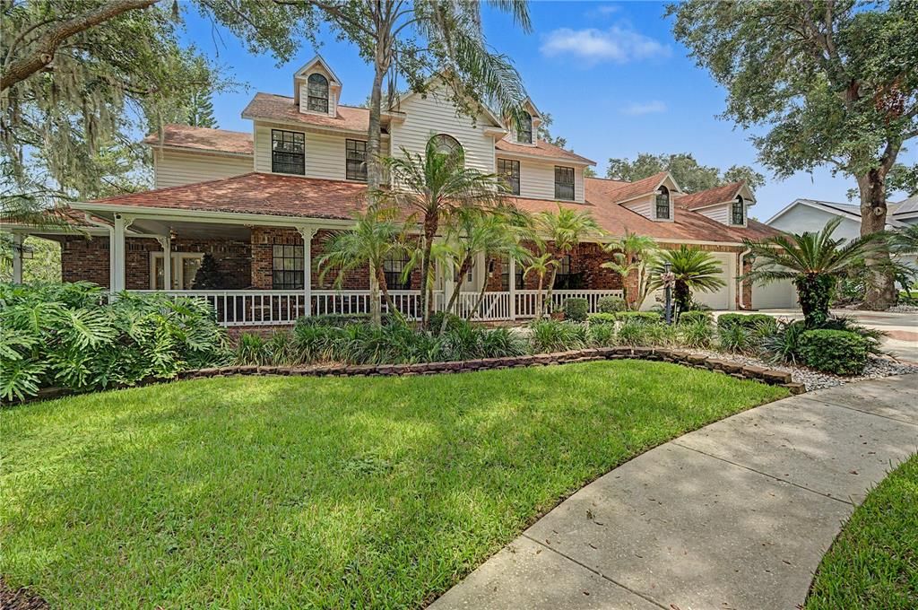 En Venta: $699,000 (4 camas, 4 baños, 3320 Pies cuadrados)