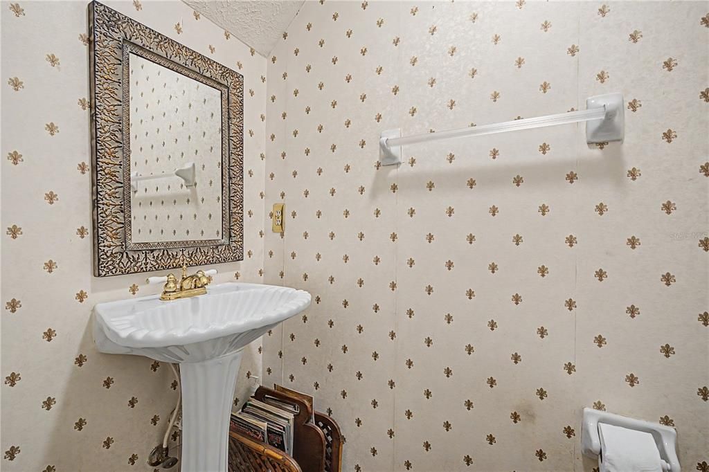 En Venta: $699,000 (4 camas, 4 baños, 3320 Pies cuadrados)