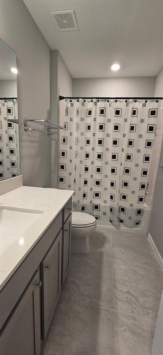 For Rent: $2,595 (3 beds, 2 baths, 1256 Square Feet)