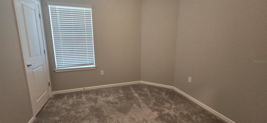 For Rent: $2,595 (3 beds, 2 baths, 1256 Square Feet)