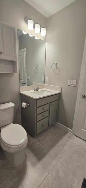 For Rent: $2,595 (3 beds, 2 baths, 1256 Square Feet)