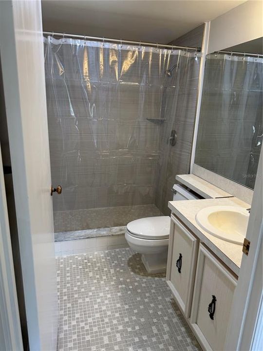 В аренду: $1,800 (2 спален, 2 ванн, 1219 Квадратных фут)