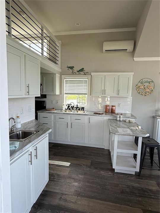 En Venta: $299,900 (1 camas, 1 baños, 396 Pies cuadrados)