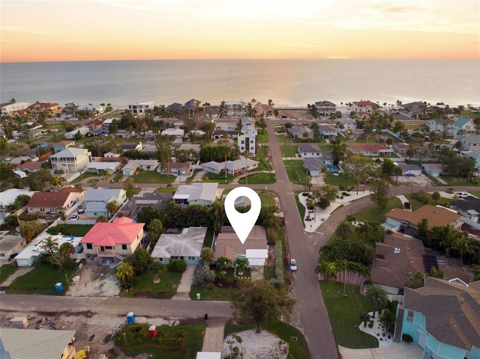 En Venta: $699,900 (2 camas, 2 baños, 1530 Pies cuadrados)