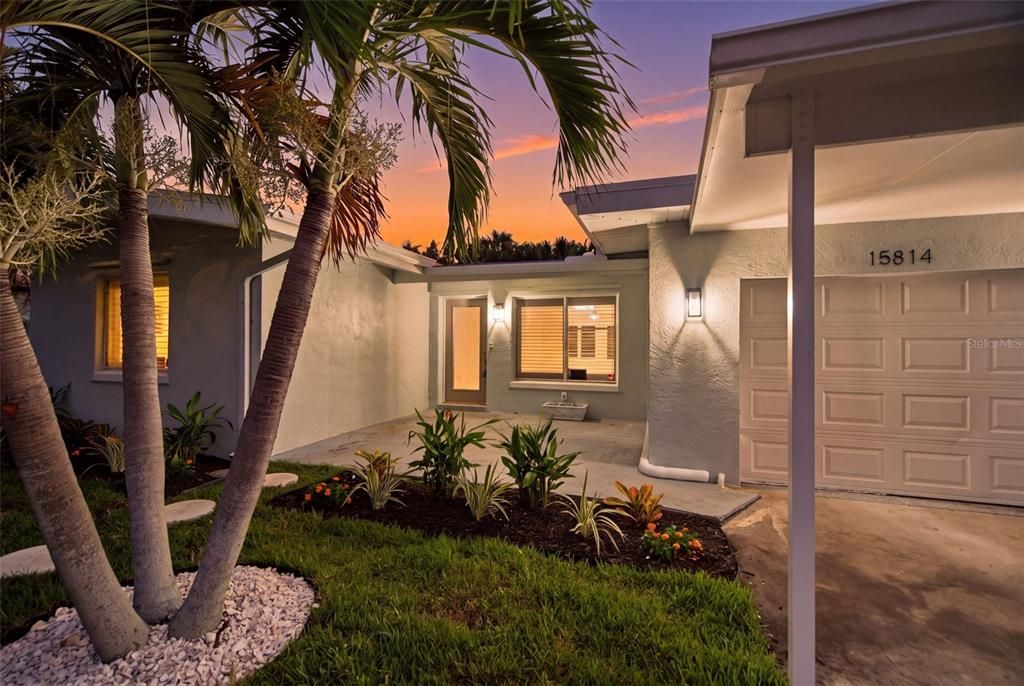 En Venta: $699,900 (2 camas, 2 baños, 1530 Pies cuadrados)
