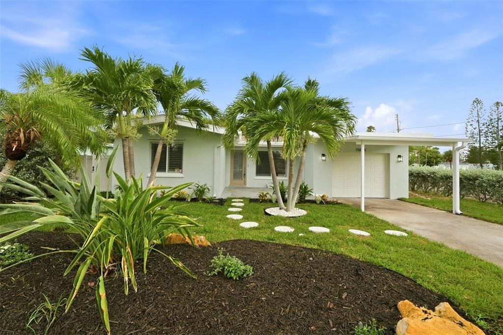 En Venta: $699,900 (2 camas, 2 baños, 1530 Pies cuadrados)