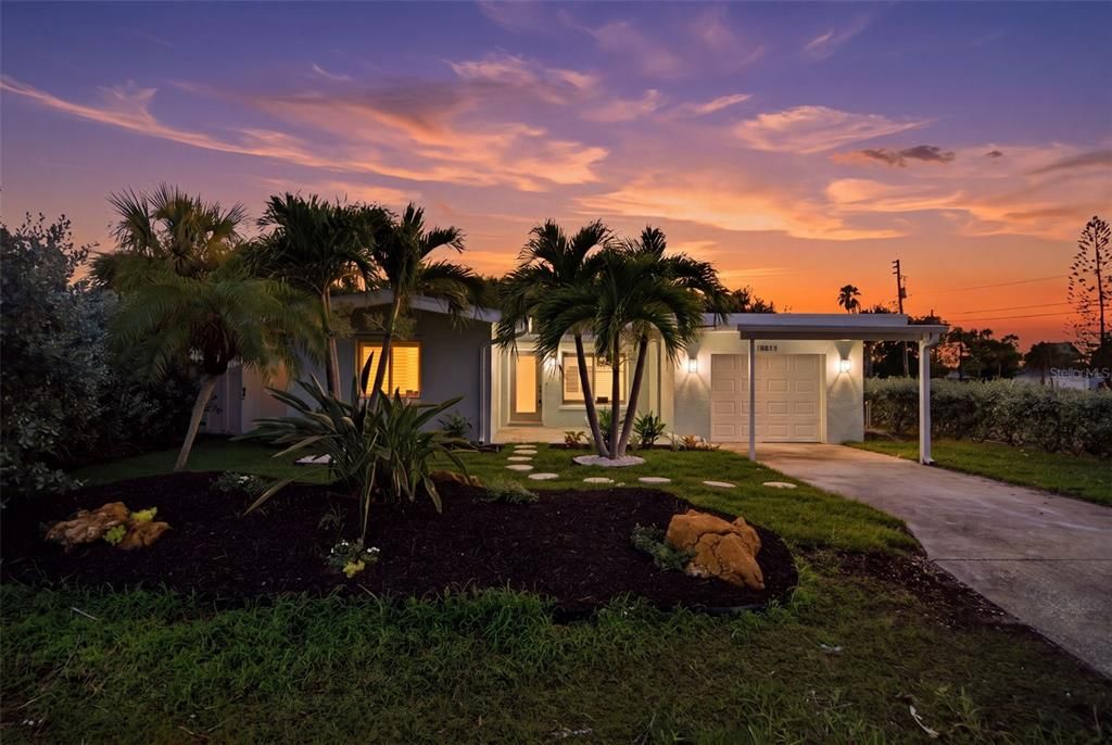 En Venta: $699,900 (2 camas, 2 baños, 1530 Pies cuadrados)