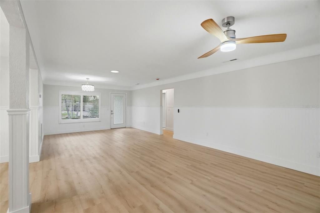 En Venta: $699,900 (2 camas, 2 baños, 1530 Pies cuadrados)