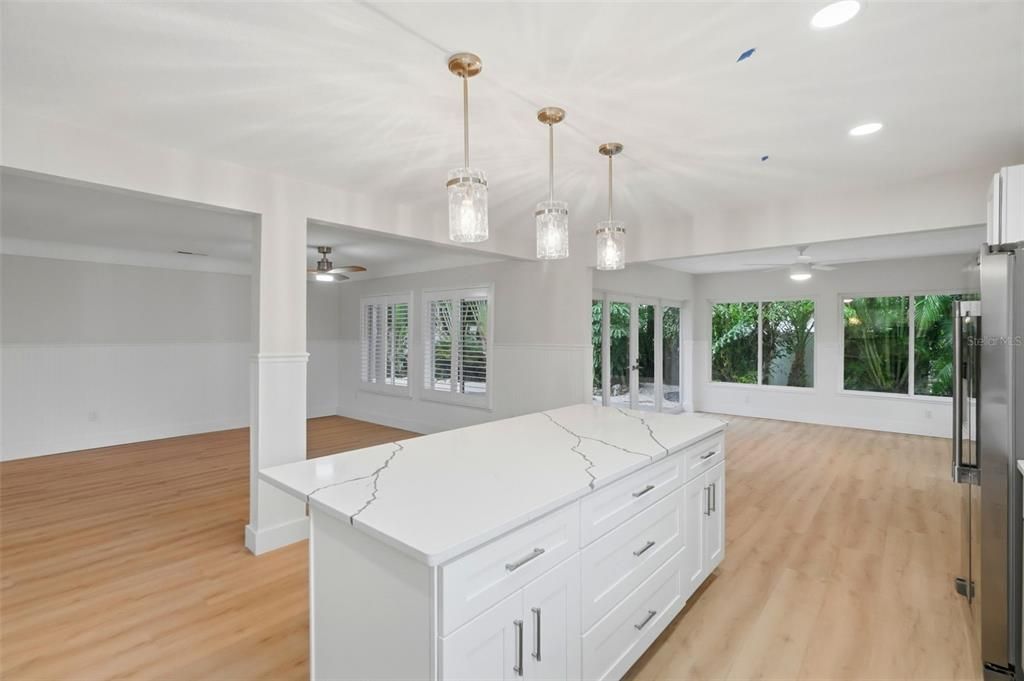 En Venta: $699,900 (2 camas, 2 baños, 1530 Pies cuadrados)