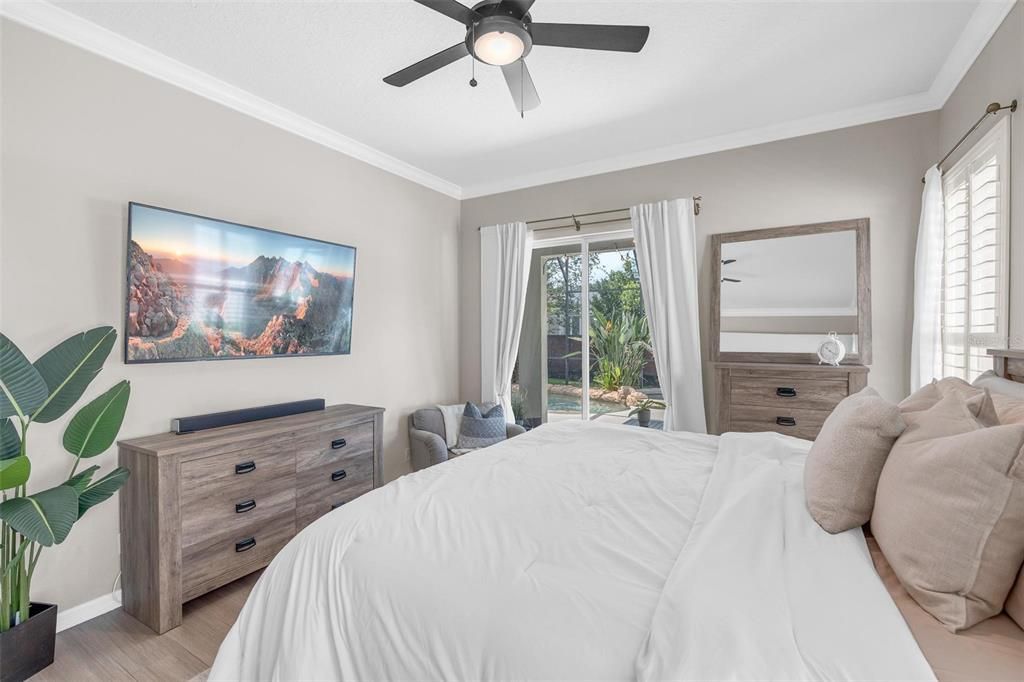 На продажу: $599,999 (4 спален, 2 ванн, 2117 Квадратных фут)