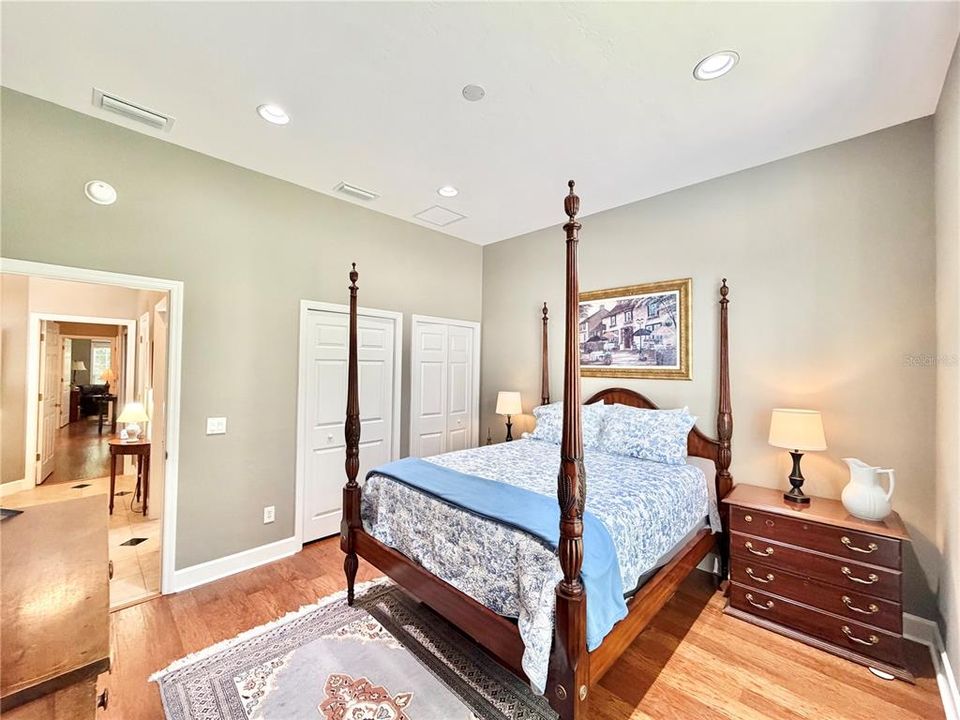 For Sale: $985,900 (5 beds, 4 baths, 3608 Square Feet)