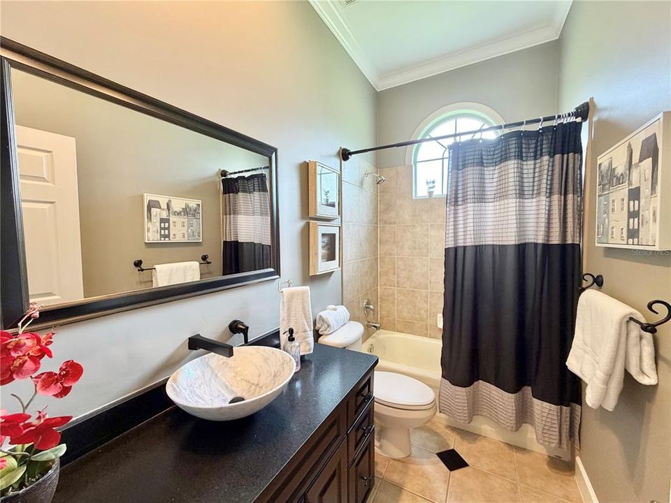 For Sale: $985,900 (5 beds, 4 baths, 3608 Square Feet)