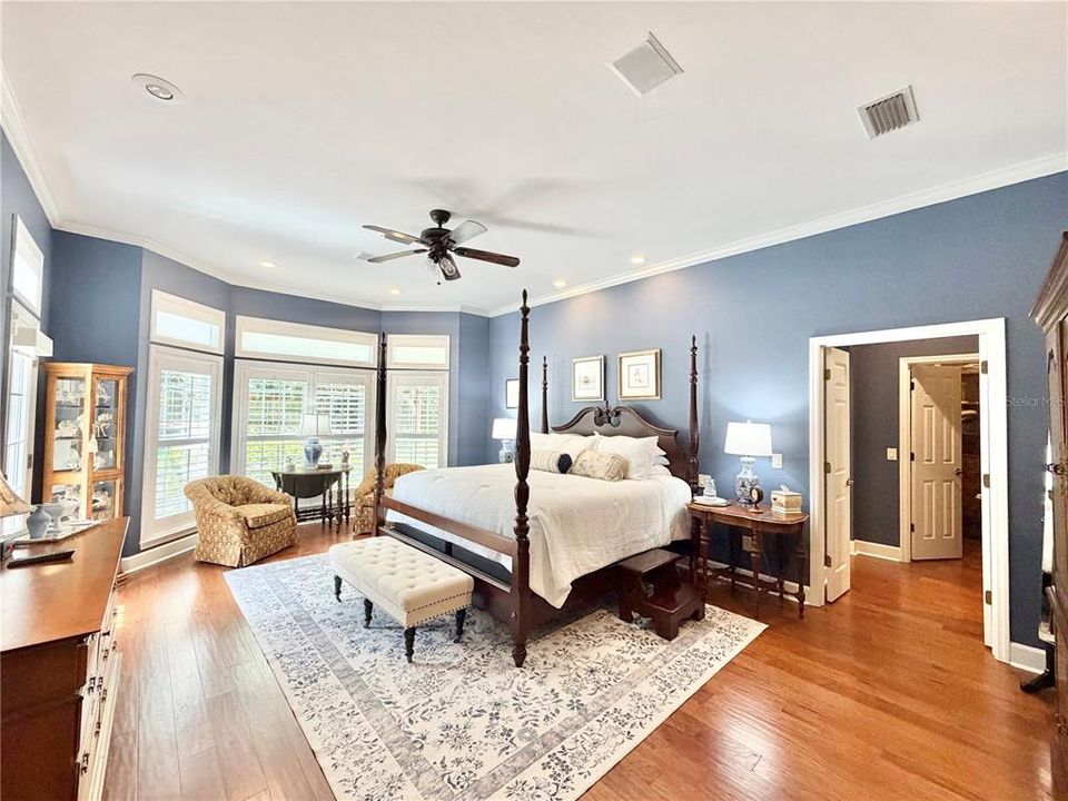 For Sale: $985,900 (5 beds, 4 baths, 3608 Square Feet)