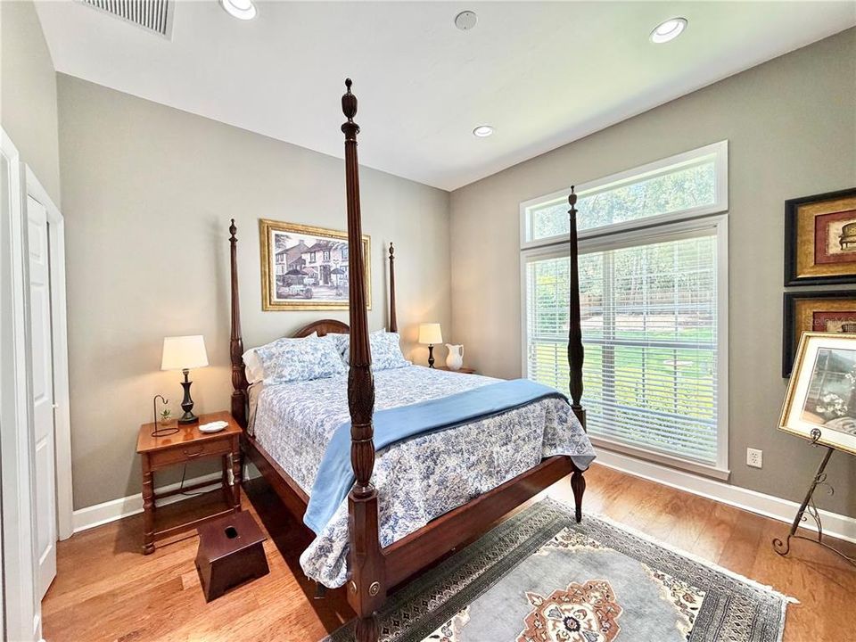 For Sale: $985,900 (5 beds, 4 baths, 3608 Square Feet)